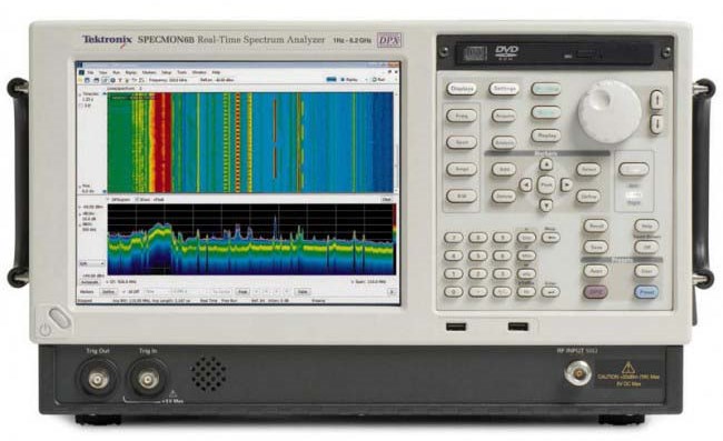 Анализатор спектра Tektronix SPECMON6B